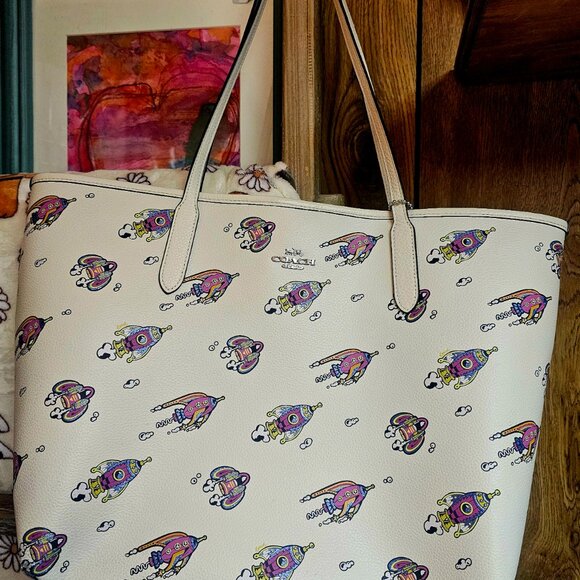 Coach Rocket Tote - Picture 3 of 8